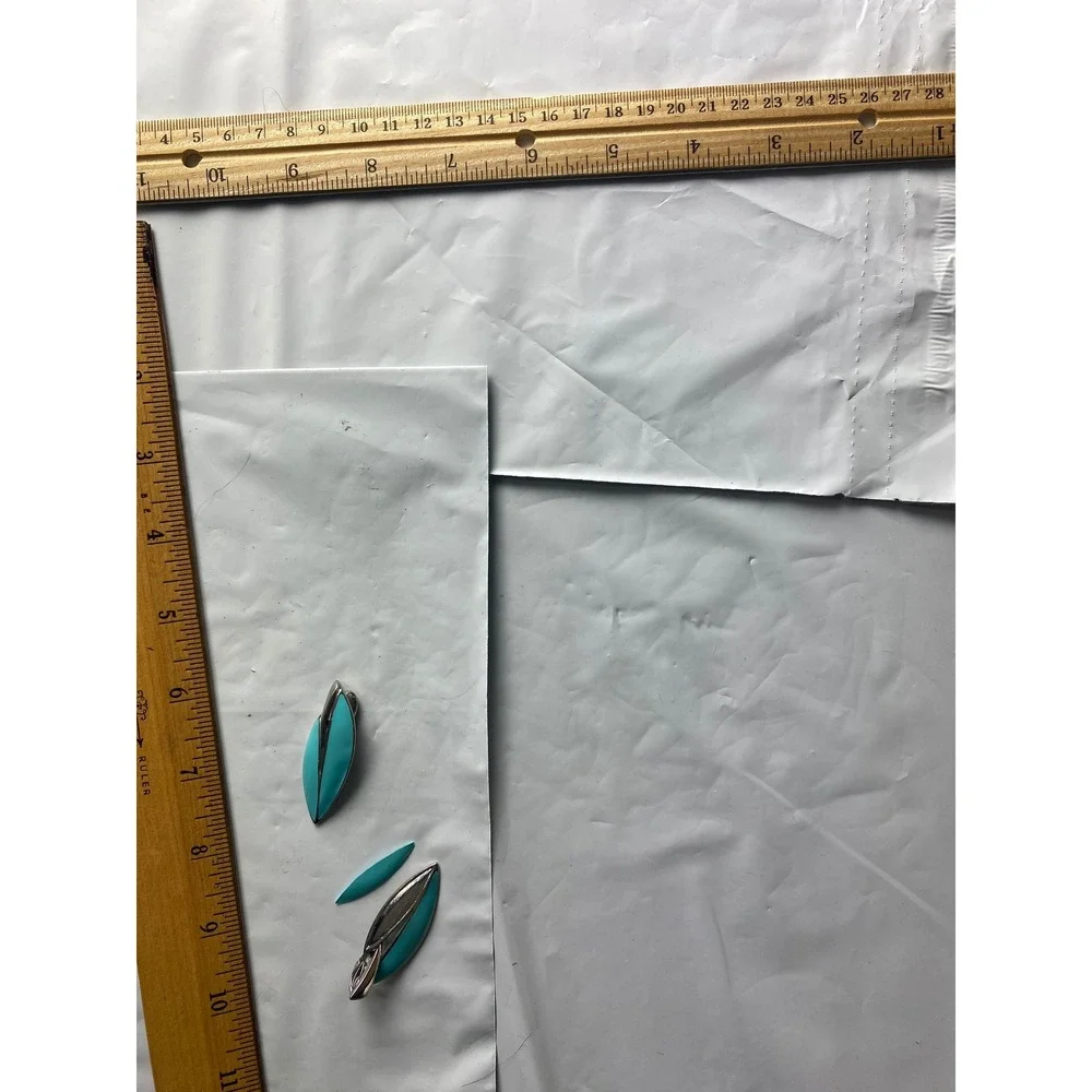 Turquoise Leaf Shape Dangle Clip On Earrings Silver‎ Tone